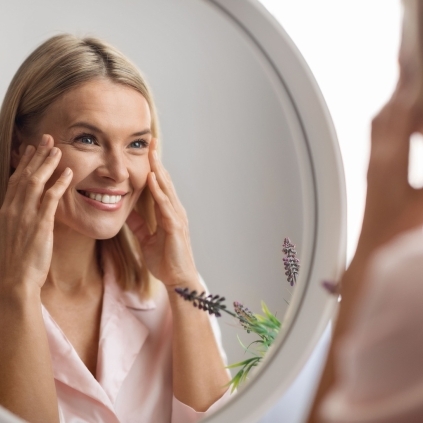 Jak dobrać zabieg na twarz do wieku i potrzeb skóry? Przewodnik eksperta